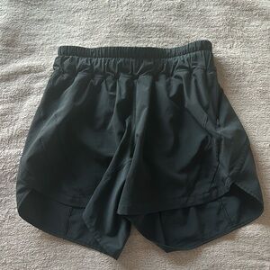 Lululemon Track That High-Rise Lined Short 3"